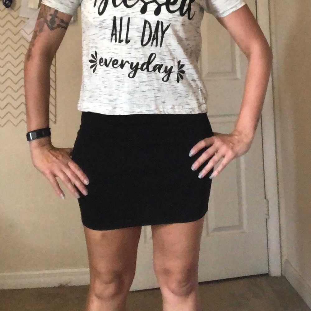 Black pencil skirt